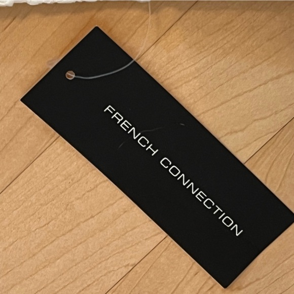 NWT French Connection Cream Floral Lace Skirt - Picture 6 of 8